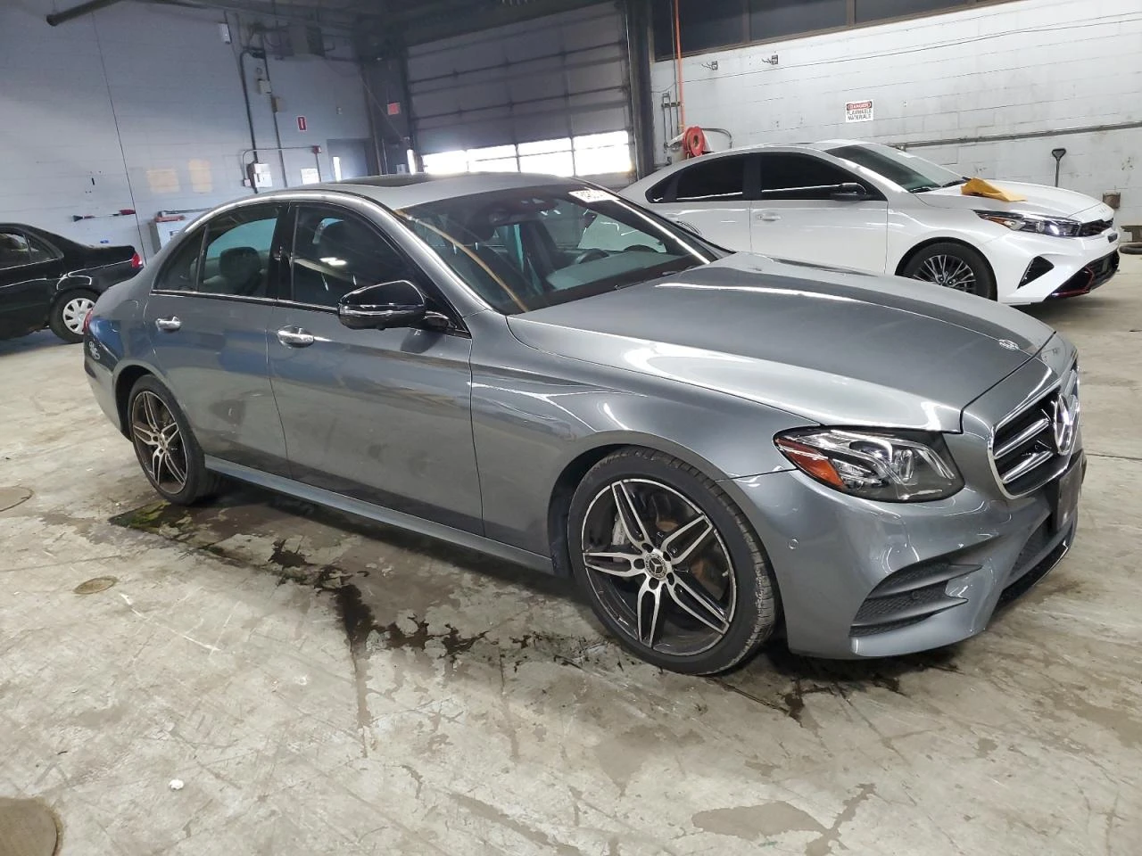 Mercedes-Benz E 450 E 450 4MATIC - изображение 4