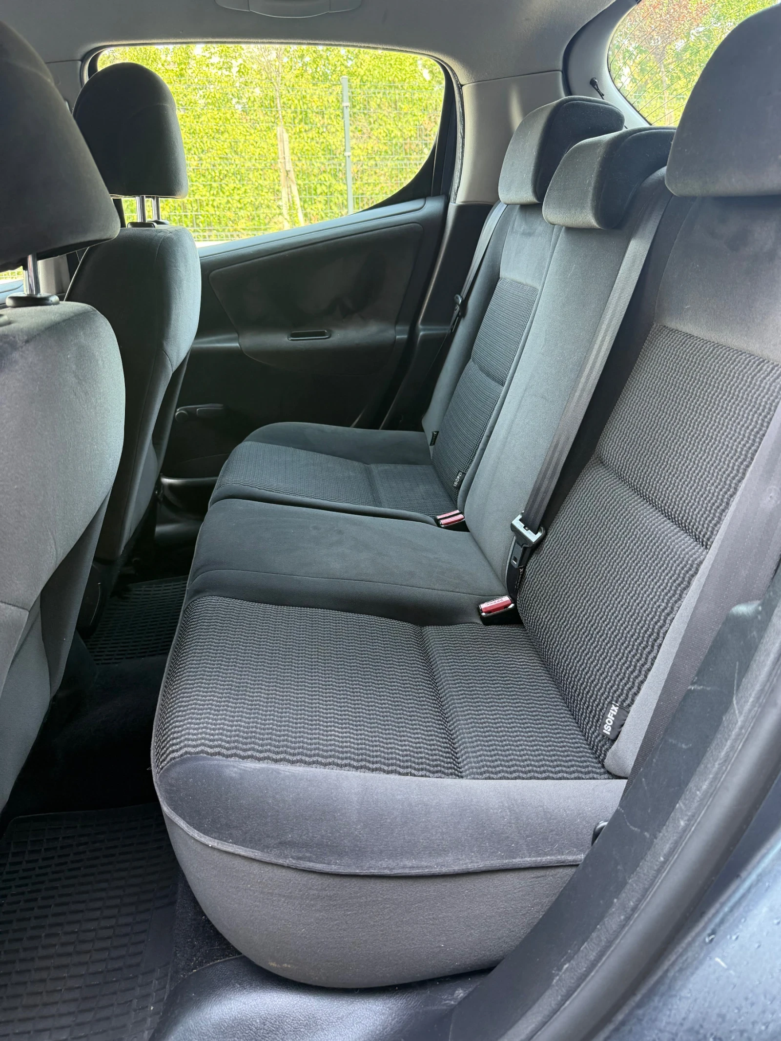 Peugeot 207 1.4 klima panorama - изображение 7