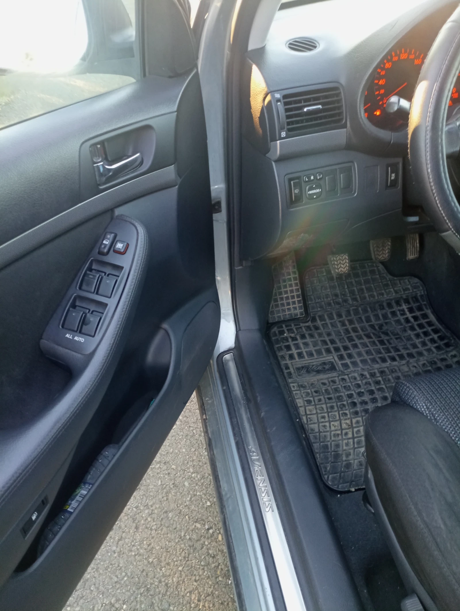 Toyota Avensis | Mobile.bg — изображение 11