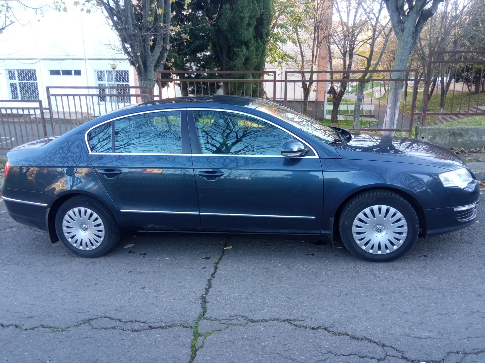 VW Passat Б6 1.9 105кс - изображение 7