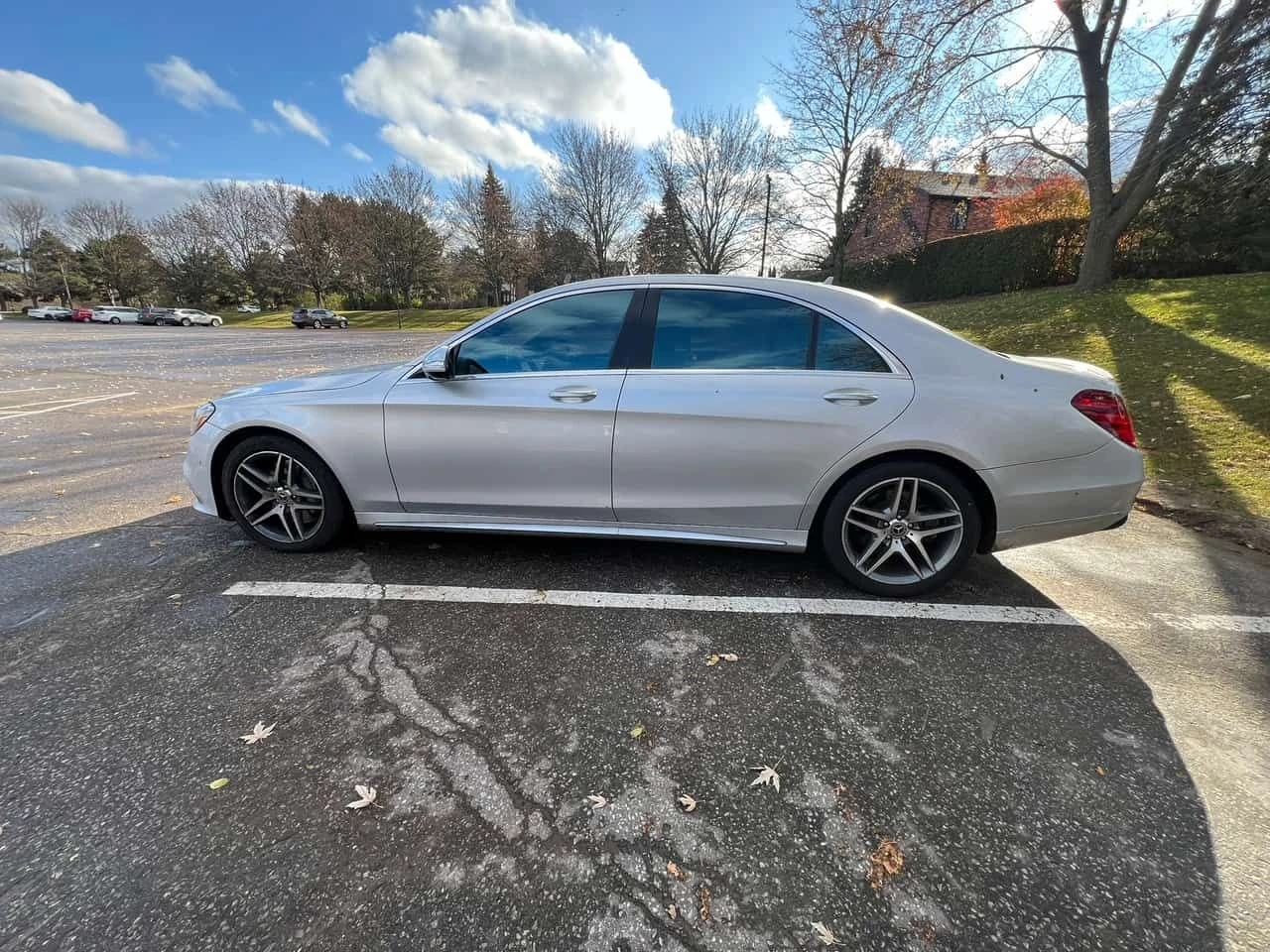 Mercedes-Benz S 560 * CARFAX * ДИСТРОНИК * МАСАЖИ, снимка 2 - Автомобили и джипове - 53796783