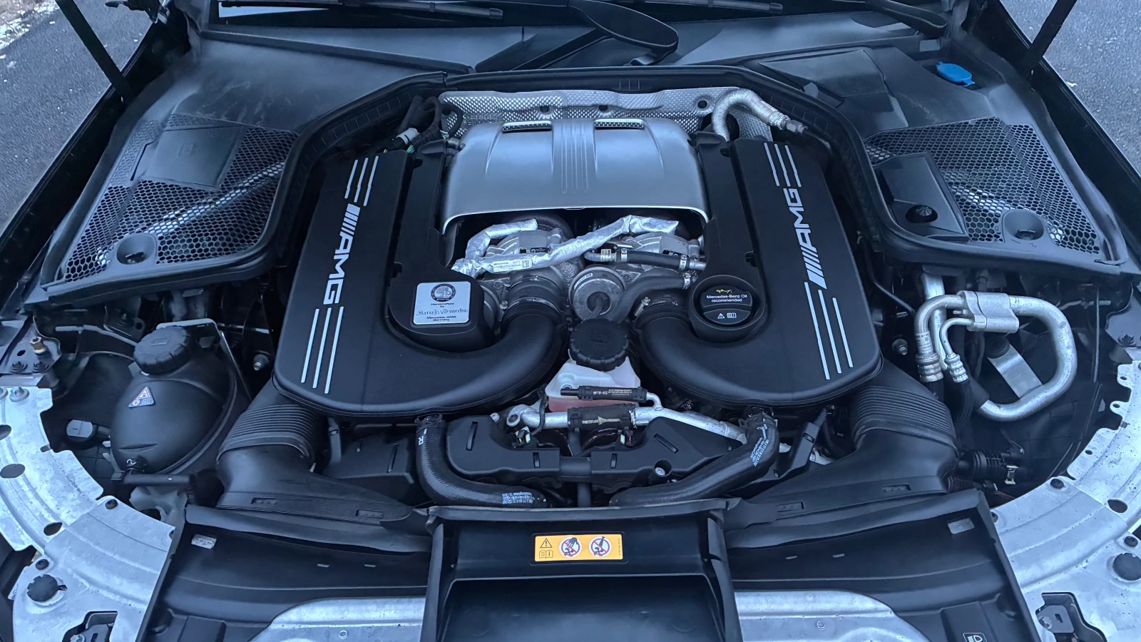 Mercedes-Benz C 63 AMG S cabriolet FULL, снимка 16 - Автомобили и джипове - 54308912