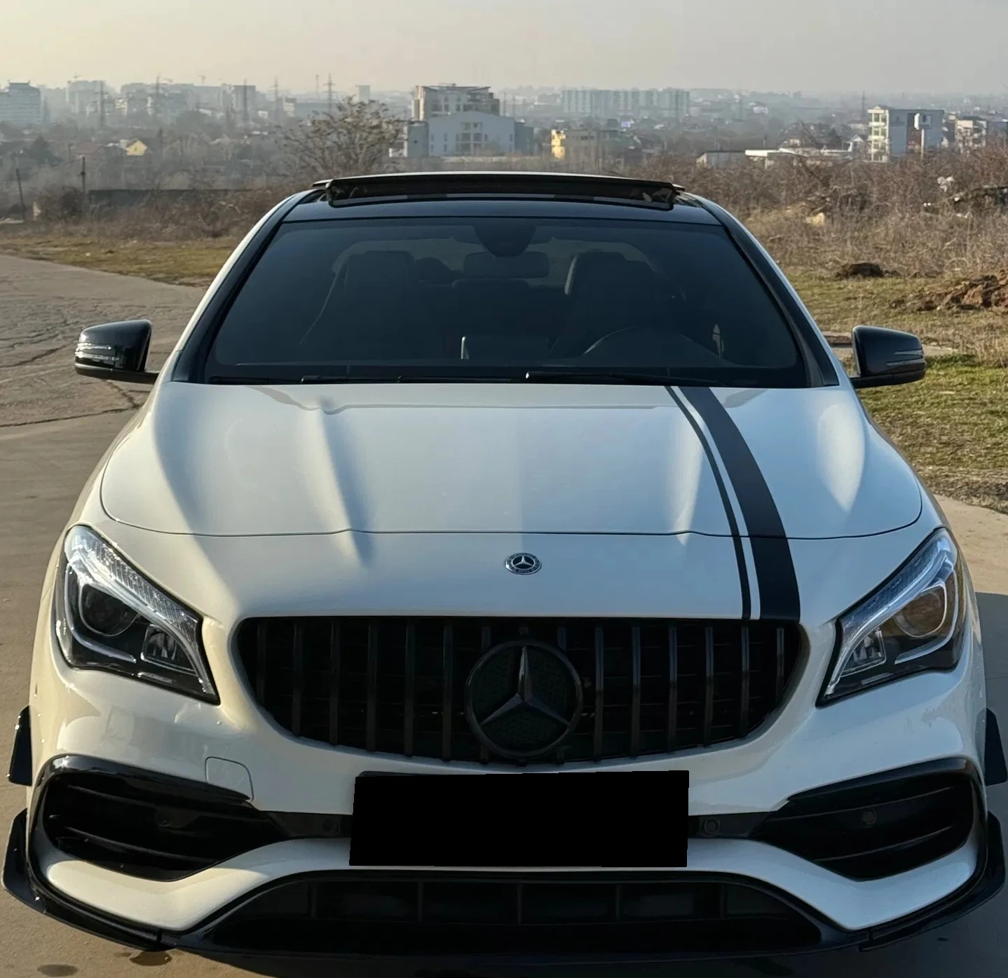 Mercedes-Benz CLA 45 AMG 4MATIC, снимка 2 - Автомобили и джипове - 54332089