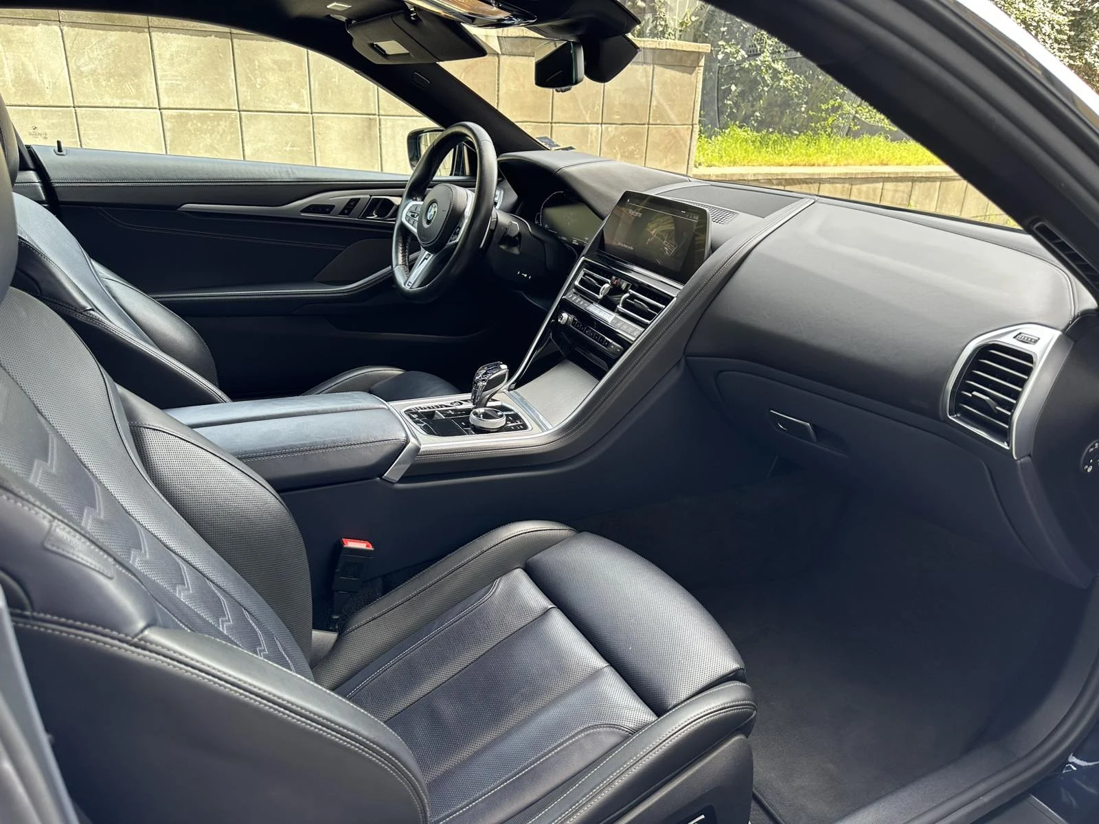 BMW 850 840d M Xdrive, снимка 8 - Автомобили и джипове - 54340369