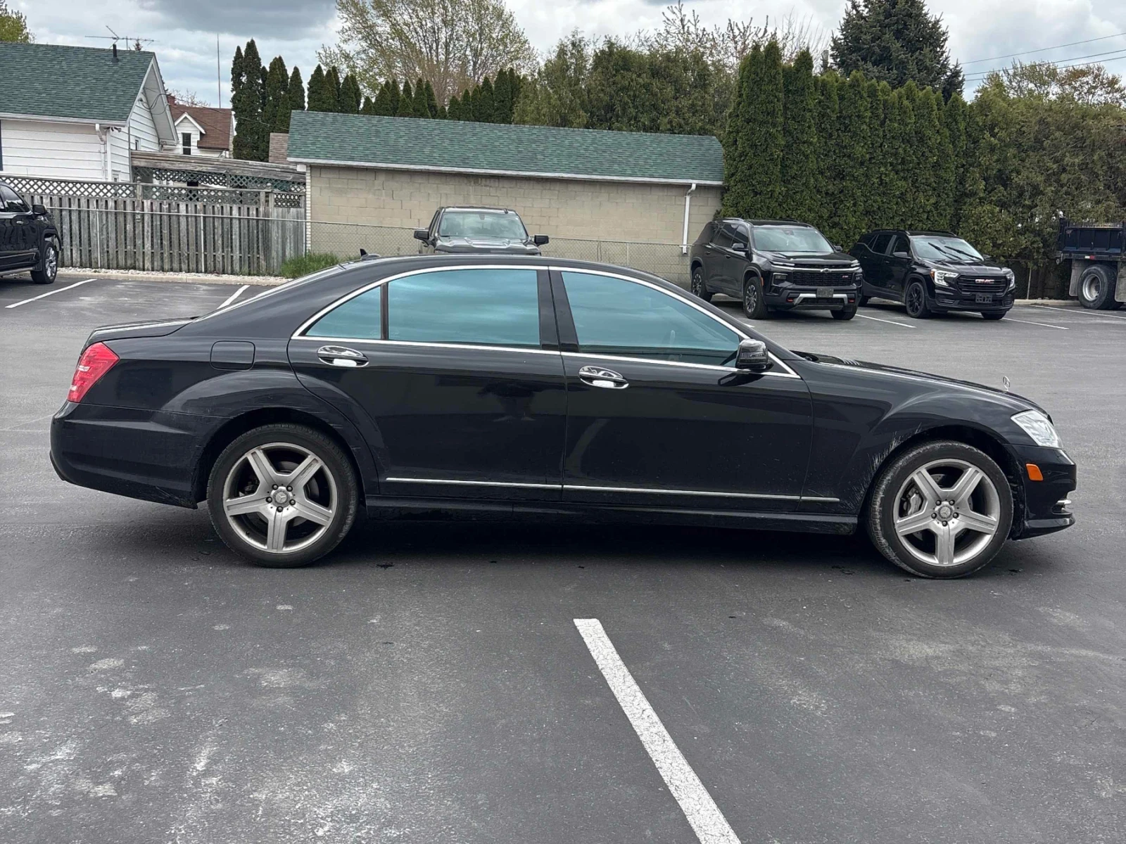 Mercedes-Benz S 550 4Matic* Harman Kardon* Обдухване* Distronic* TV, снимка 3 - Автомобили и джипове - 54414236