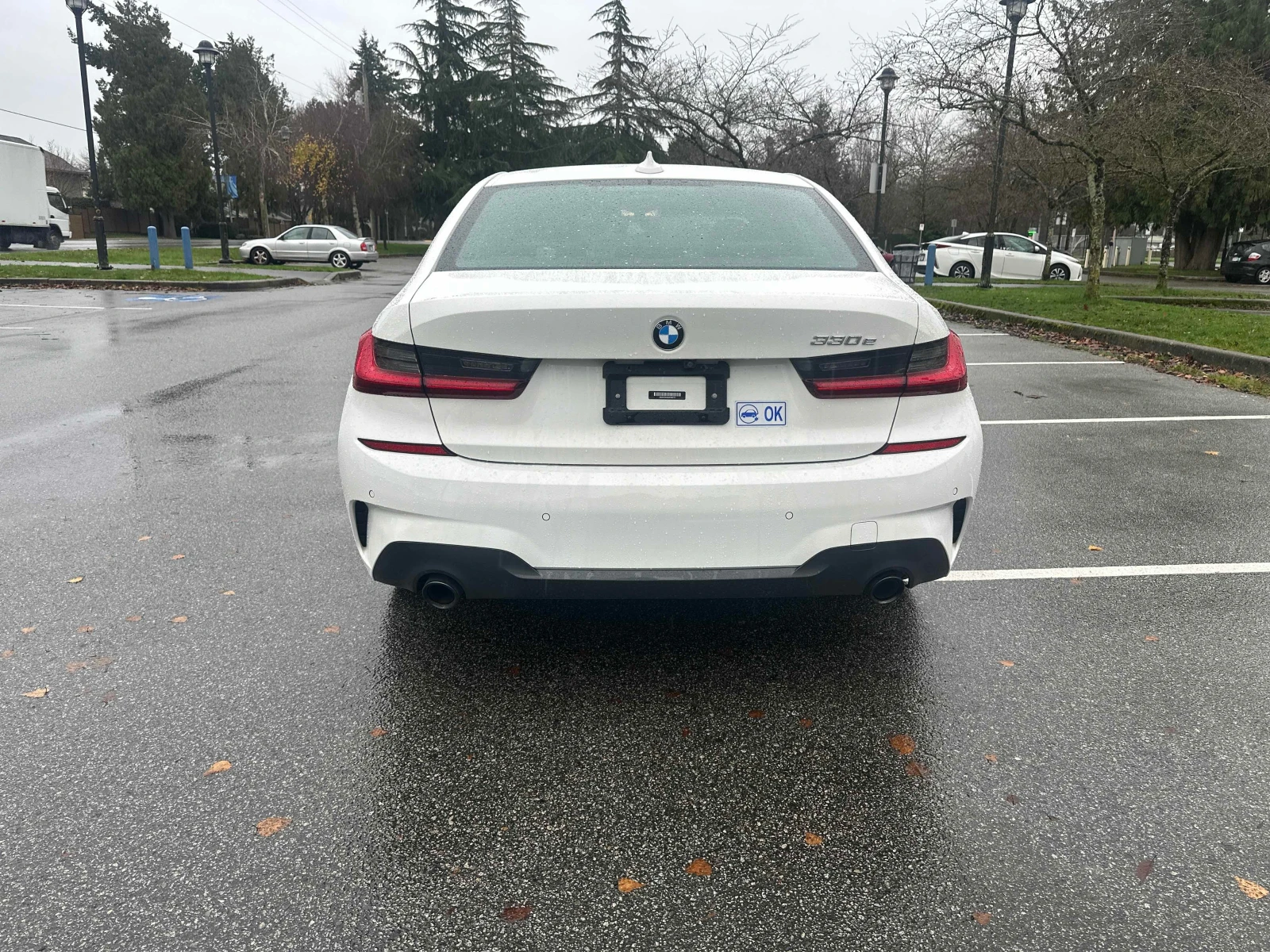 BMW 330 E HYBRID * * M ПАКЕТ * * CARFAX * * АВТО КРЕДИТ, снимка 5 - Автомобили и джипове - 54633408
