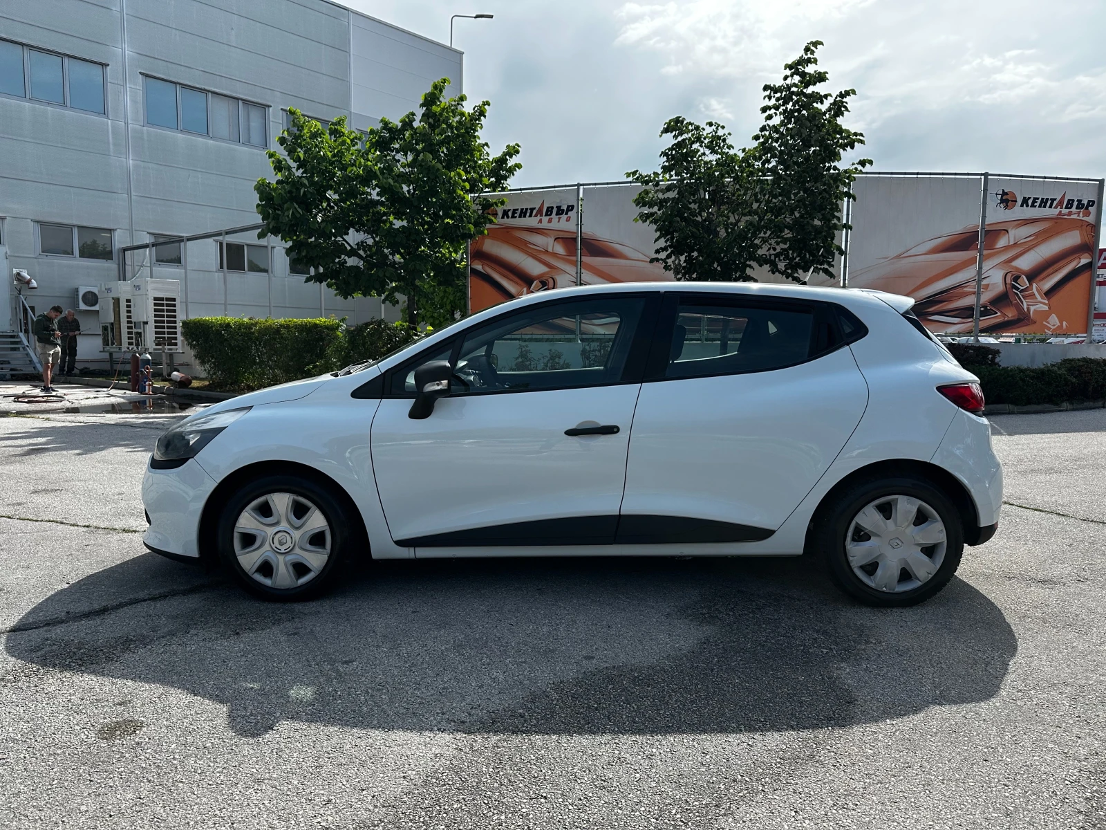 Renault Clio 1.5dci, снимка 2 - Автомобили и джипове - 54843848