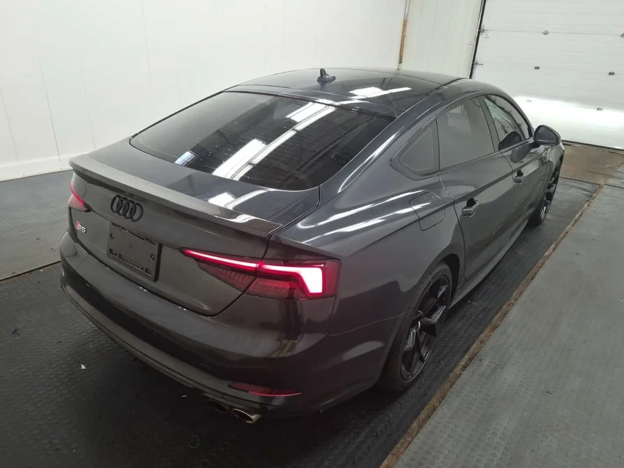 Audi S5 * TECHNIK * CARFAX * 360 * ПАНОРАМА * АВТОКРЕДИТ *, снимка 3 - Автомобили и джипове - 55046946