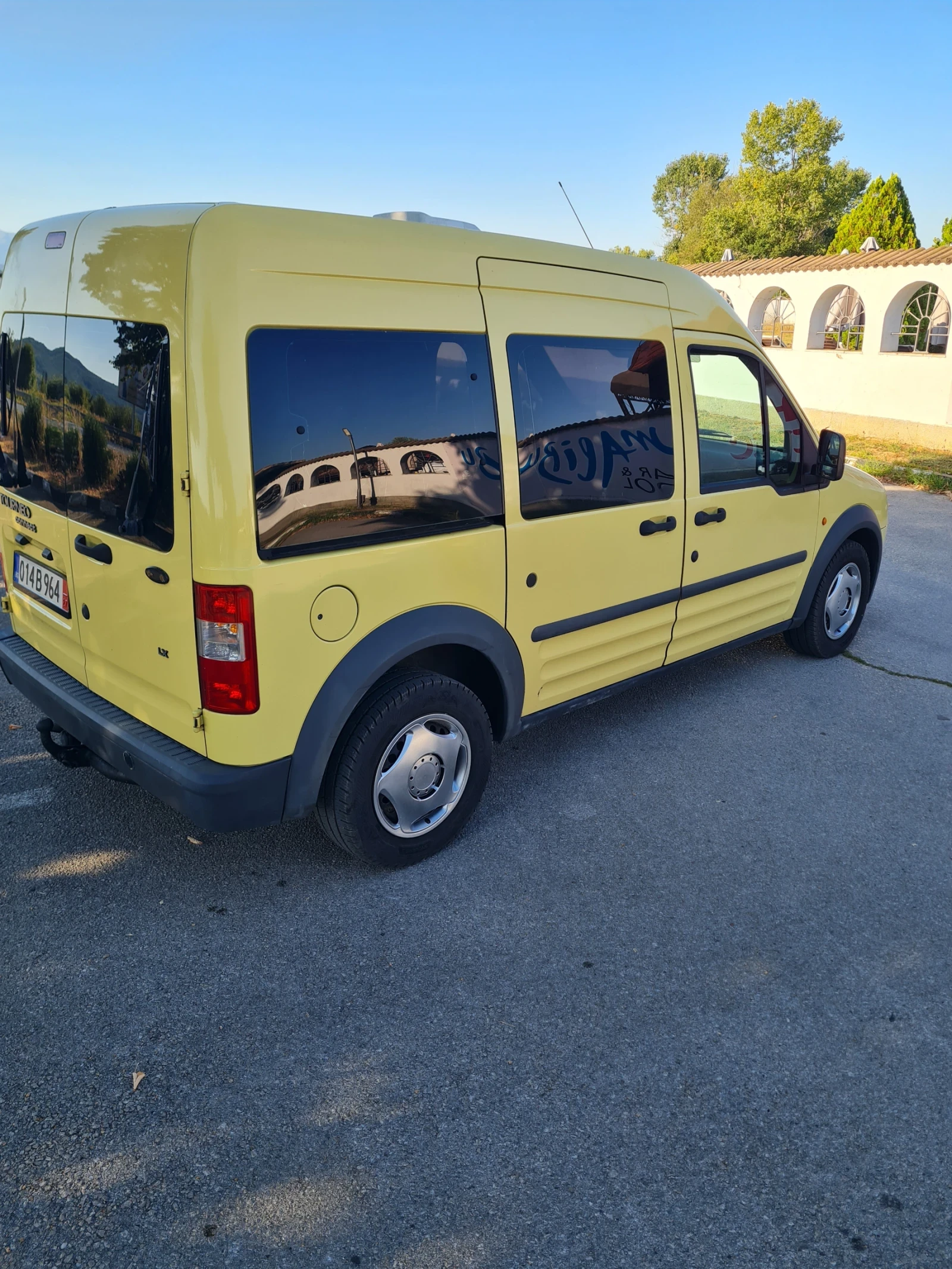 Ford Connect 1.8TDCI 110к.с Макси база , снимка 3 - Автомобили и джипове - 56008624