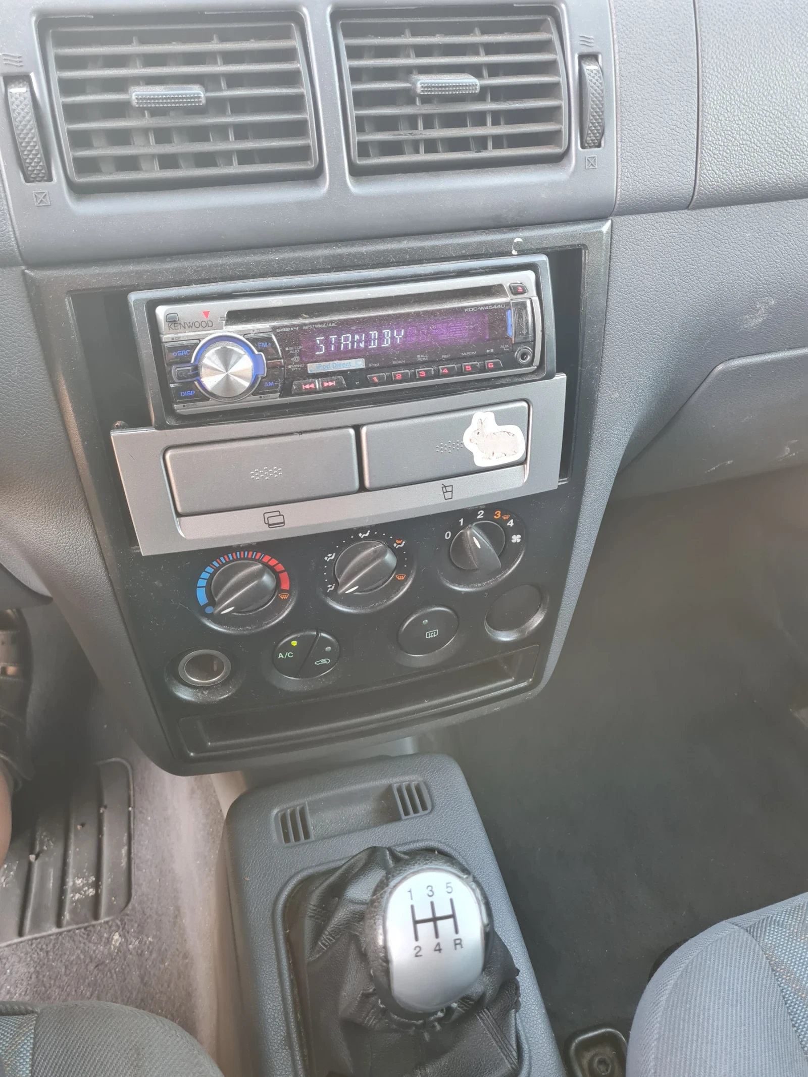 Ford Connect 1.8TDCI 110к.с Макси база , снимка 9 - Автомобили и джипове - 56008624