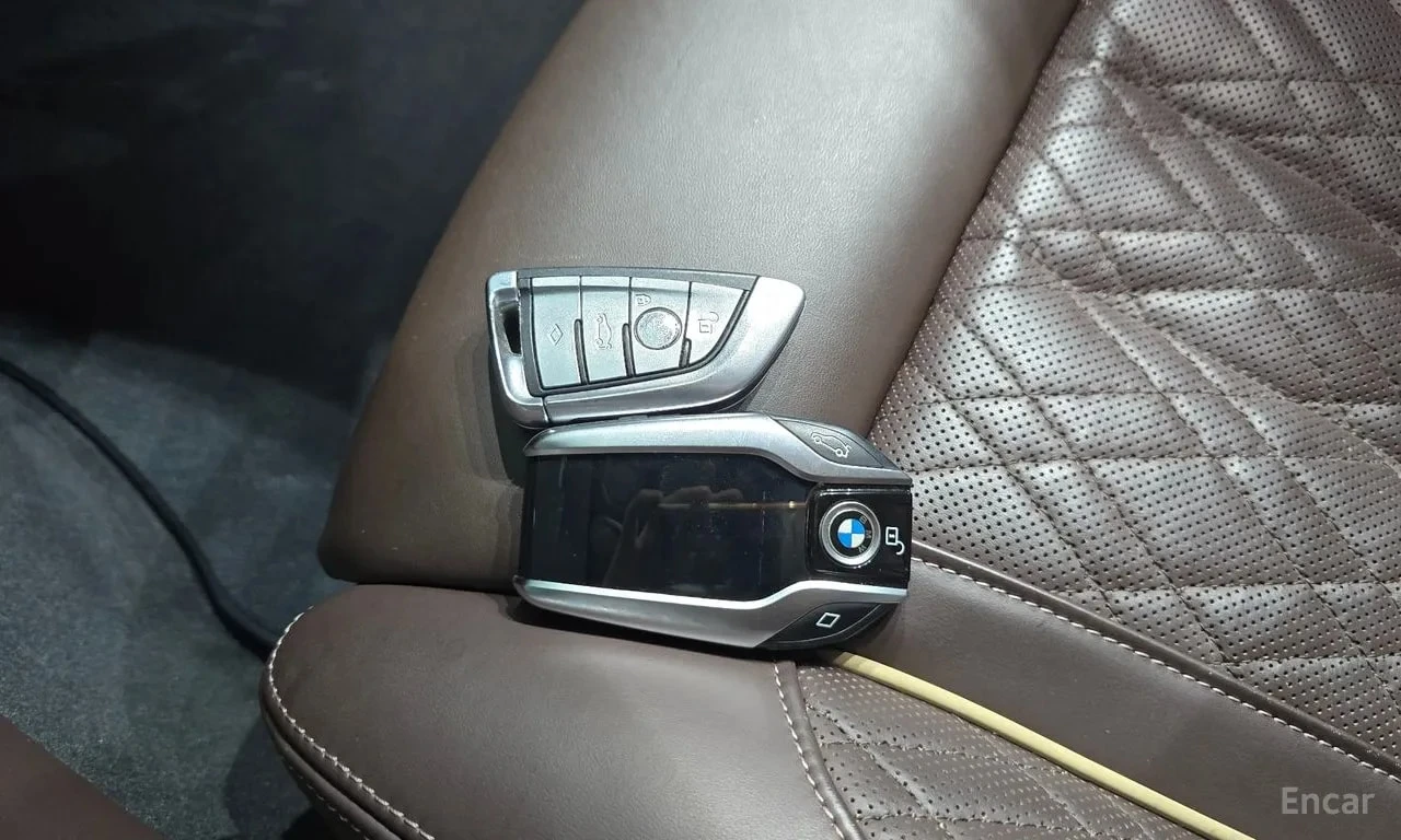 BMW 740 * 740Li xDrive * ФИКСИРАНА ЦЕНА* , снимка 17 - Автомобили и джипове - 56104230