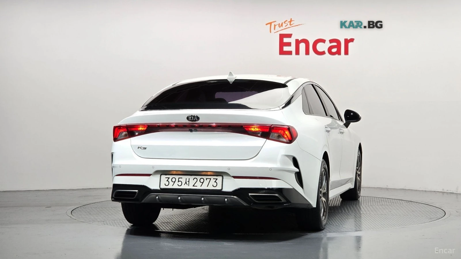 Kia K5 2.0 Trendy* DISTRONIC* ПОДГРЕВ* КАМЕРА* KEYLESS* , снимка 4 - Автомобили и джипове - 56222243
