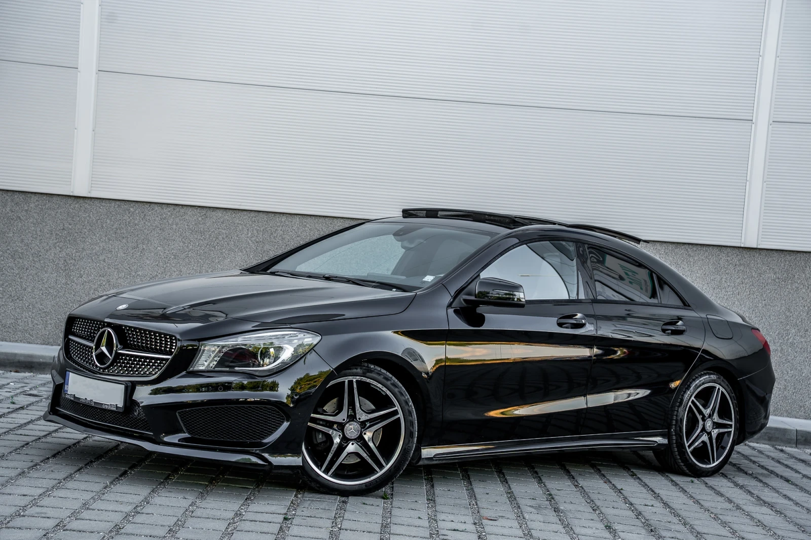 Mercedes-Benz CLA 220 Panorama , снимка 3 - Автомобили и джипове - 56222352