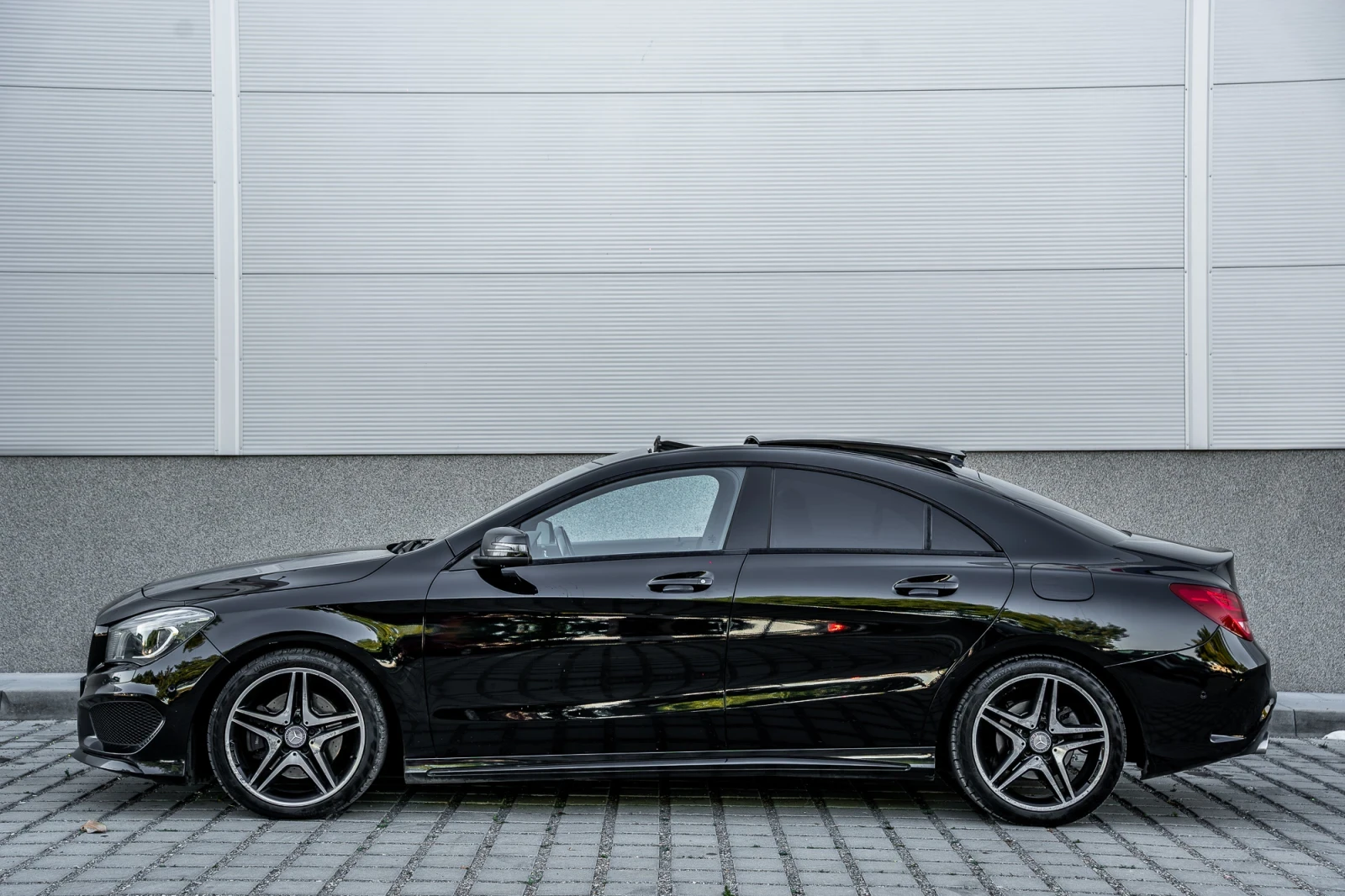 Mercedes-Benz CLA 220 Panorama , снимка 4 - Автомобили и джипове - 56222352