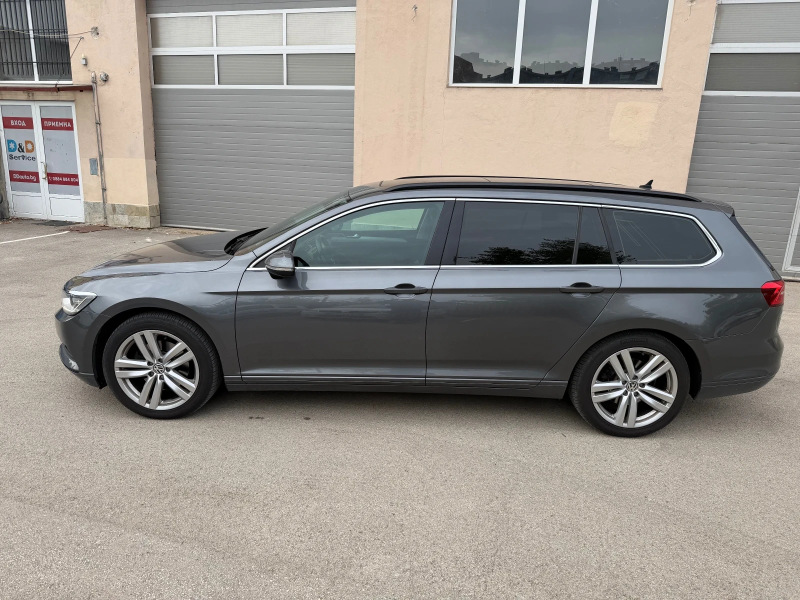 VW Passat 2.0TDI, снимка 3 - Автомобили и джипове - 56246530