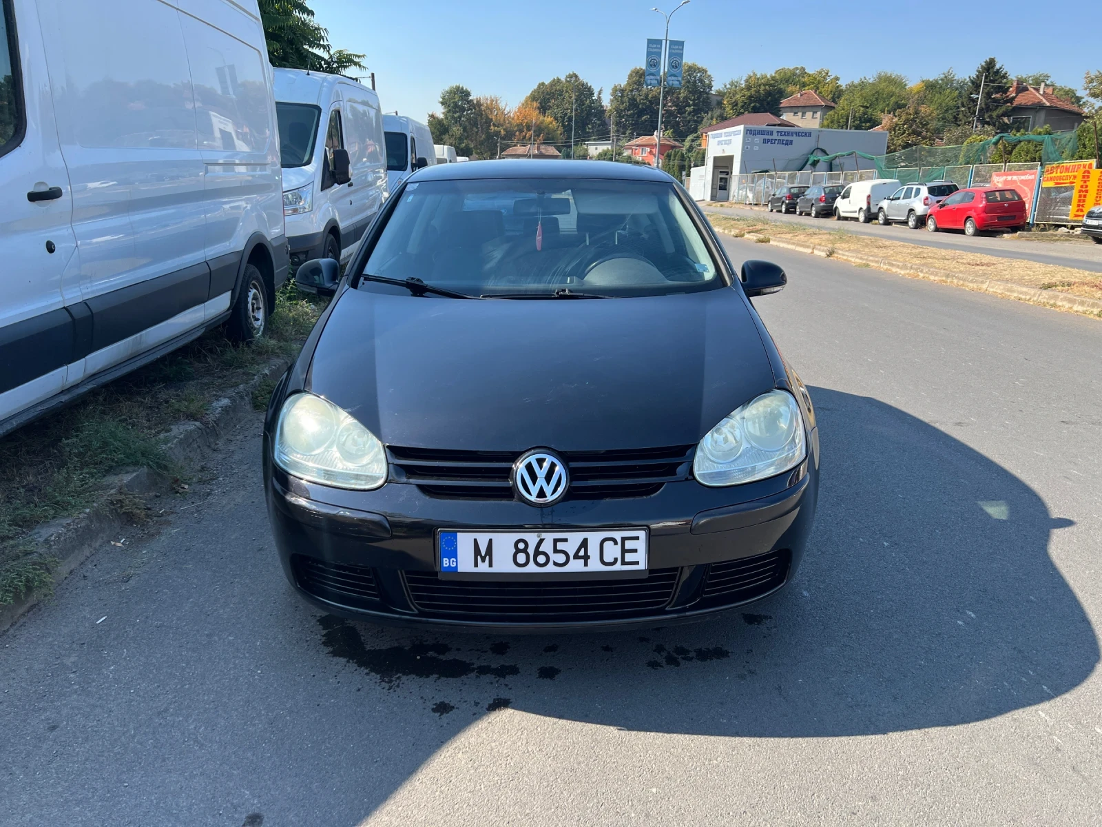 VW Golf 1.9 TDI, снимка 2 - Автомобили и джипове - 56377771