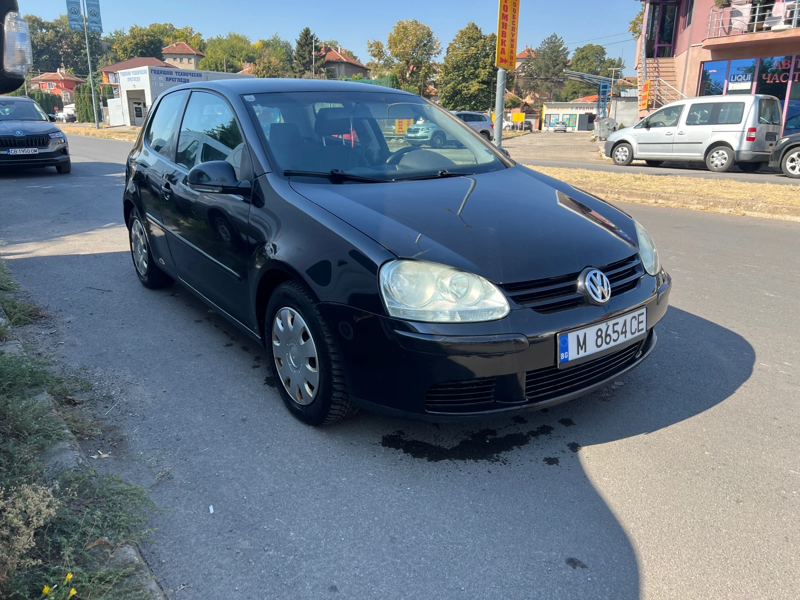 VW Golf 1.9 TDI, снимка 3 - Автомобили и джипове - 56377771