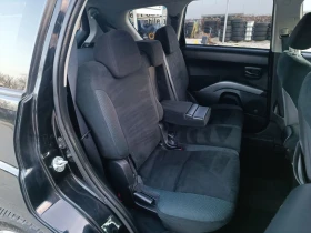 Mitsubishi Outlander 2.4i-170кс-ШВЕЙЦАРИЯ-РЪЧКА-4Х4-7м-Keyless, снимка 11