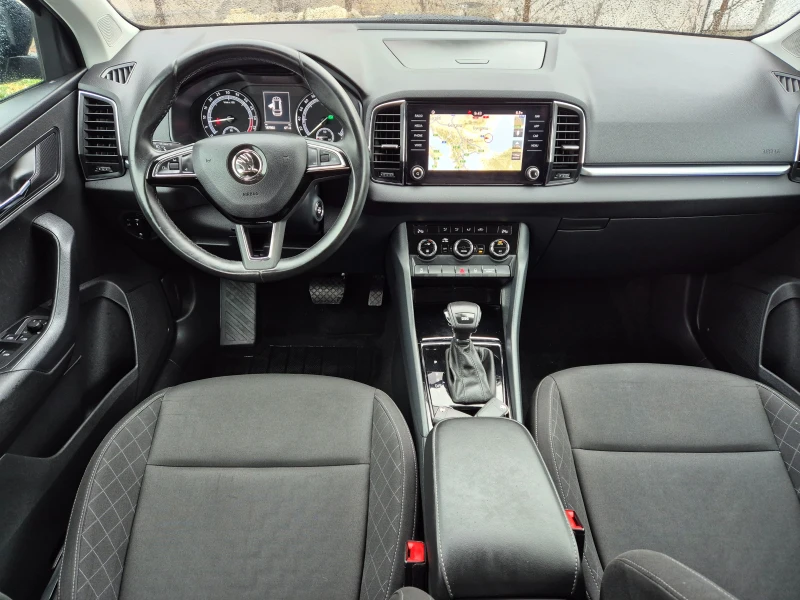 Skoda Karoq ГАРАНЦИЯ 1.6 TDI-LED-NAVI-FRONT ASISST-AMBIENT  LI, снимка 8 - Автомобили и джипове - 48455679