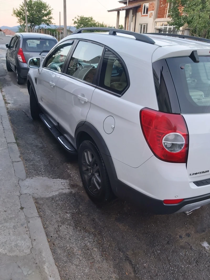 Chevrolet Captiva, снимка 14 - Автомобили и джипове - 49416294