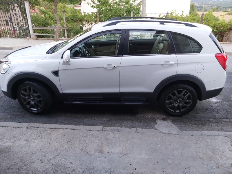 Chevrolet Captiva, снимка 12 - Автомобили и джипове - 49416294