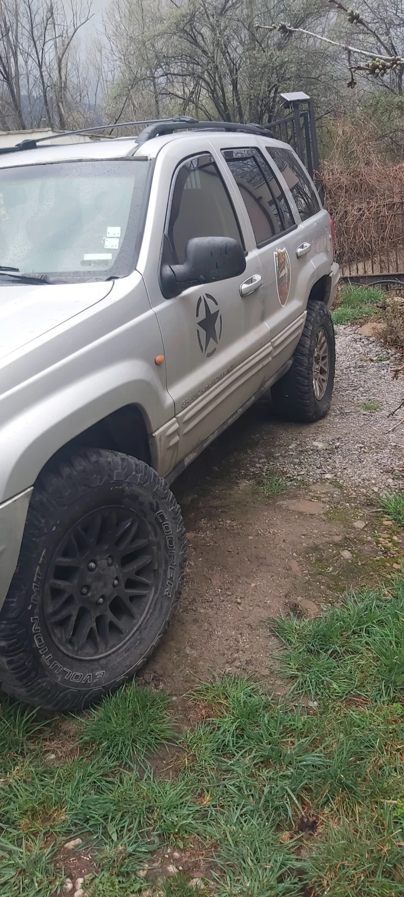 Jeep Cherokee, снимка 3 - Автомобили и джипове - 50474556