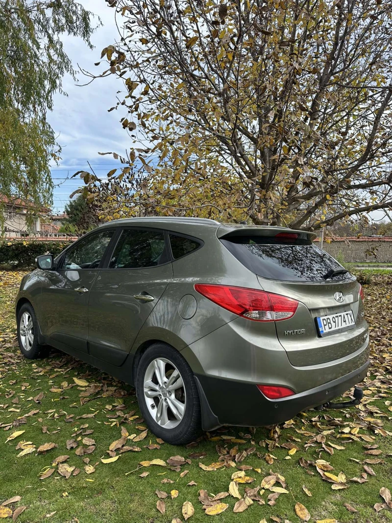 Hyundai IX35, снимка 4 - Автомобили и джипове - 52480157