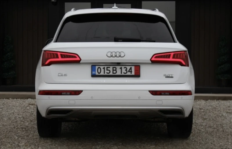 Audi Q5 2.0TFSI, снимка 13 - Автомобили и джипове - 52523001