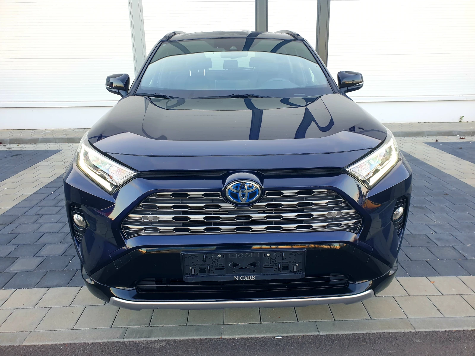 Toyota Rav4 КАМЕРА/ПОДГРЕВ/КОЖА/4Х4 - изображение 2