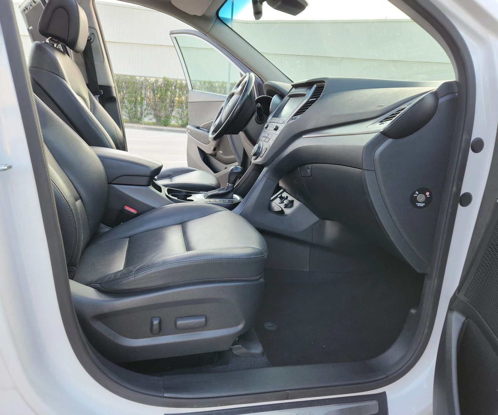 Hyundai Santa fe FULL2.2CRDI 4WD * PREMIUM* 360 ПЕРЛА ПАНОРАМА - изображение 10