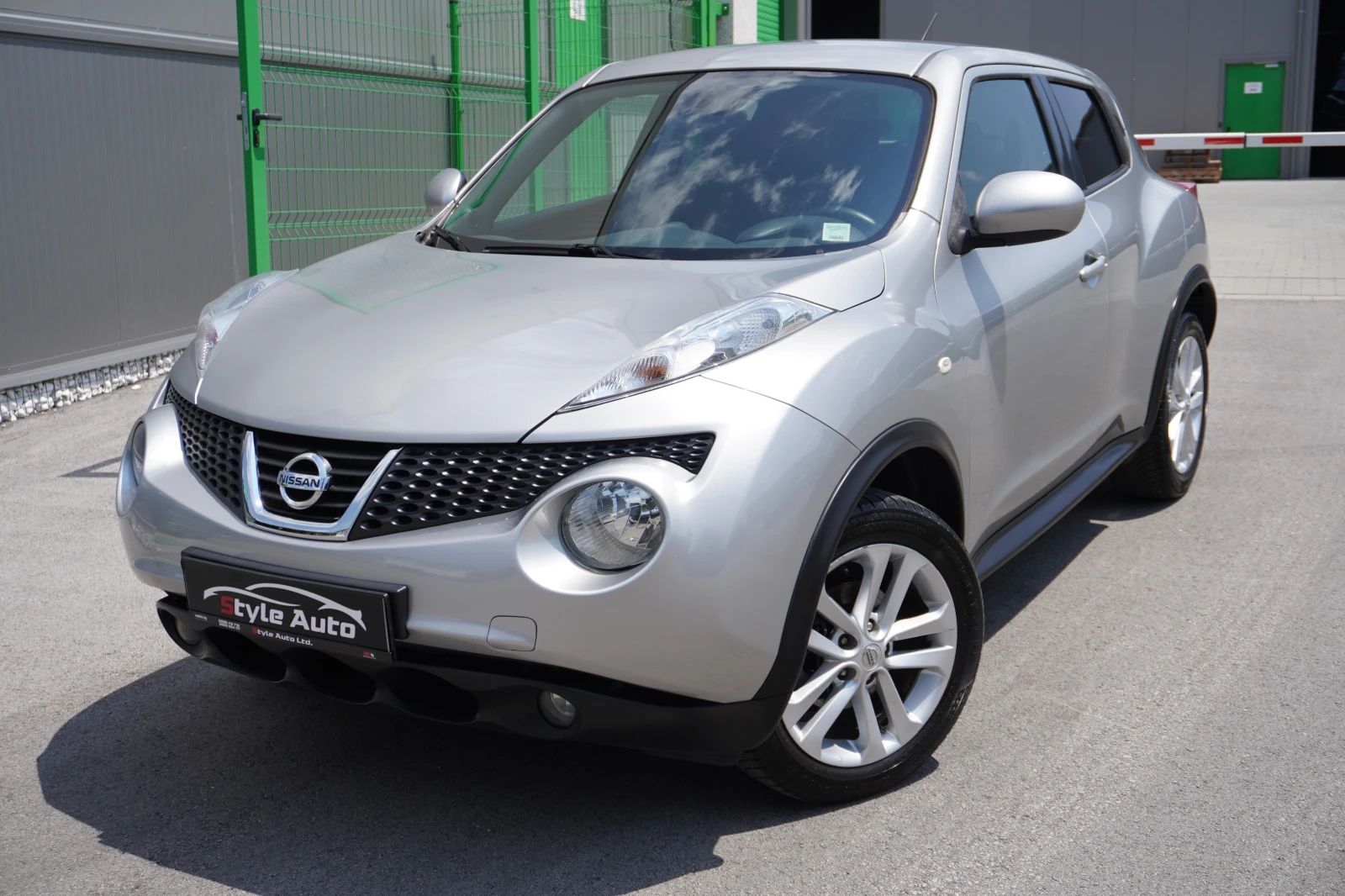 Nissan Juke 1.6i ,  | Mobile.bg   1