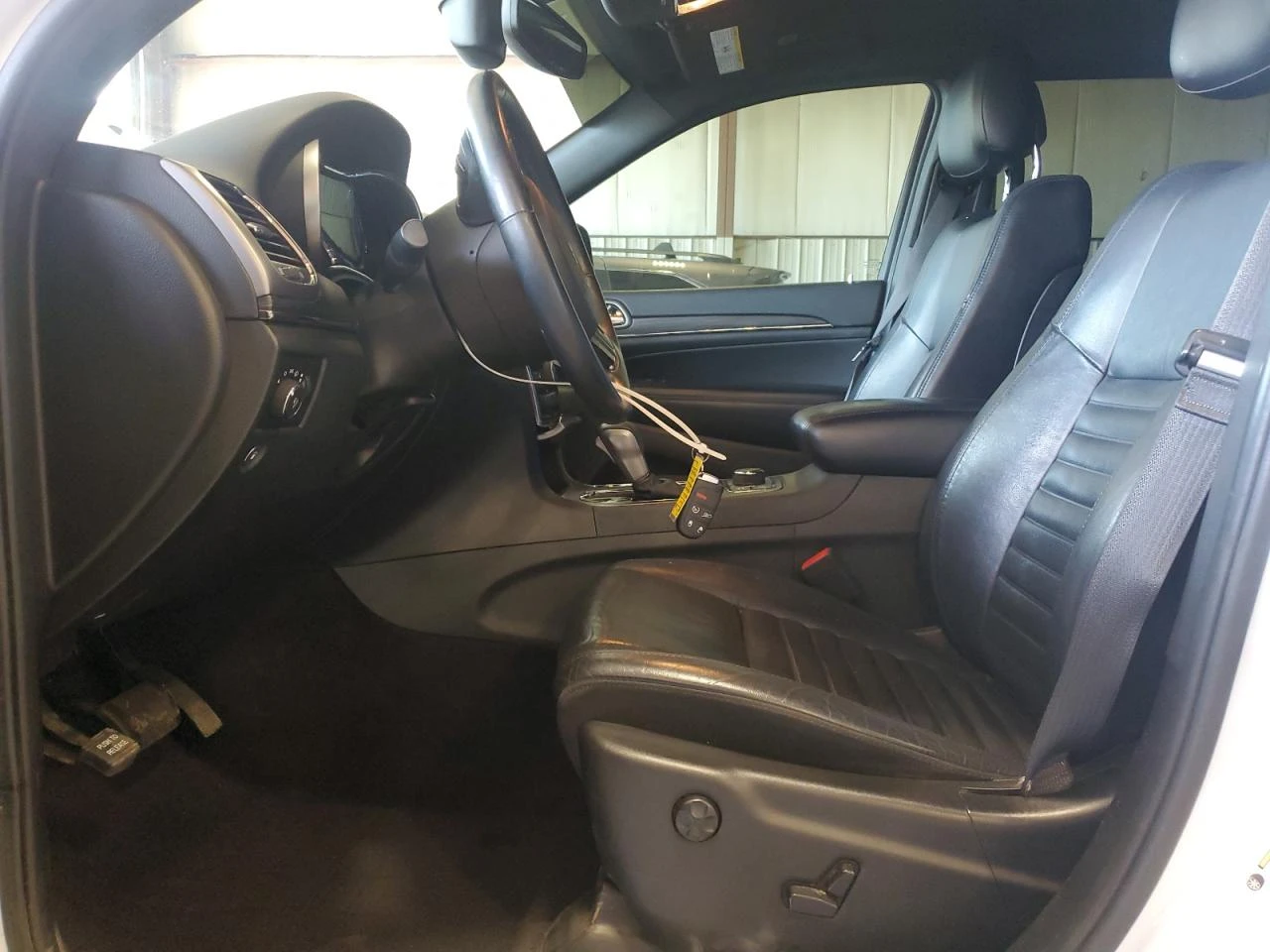 Jeep Grand cherokee Limited X* LED* Keyless* 3.6* ZF8* AWD* Пружини*  - изображение 3