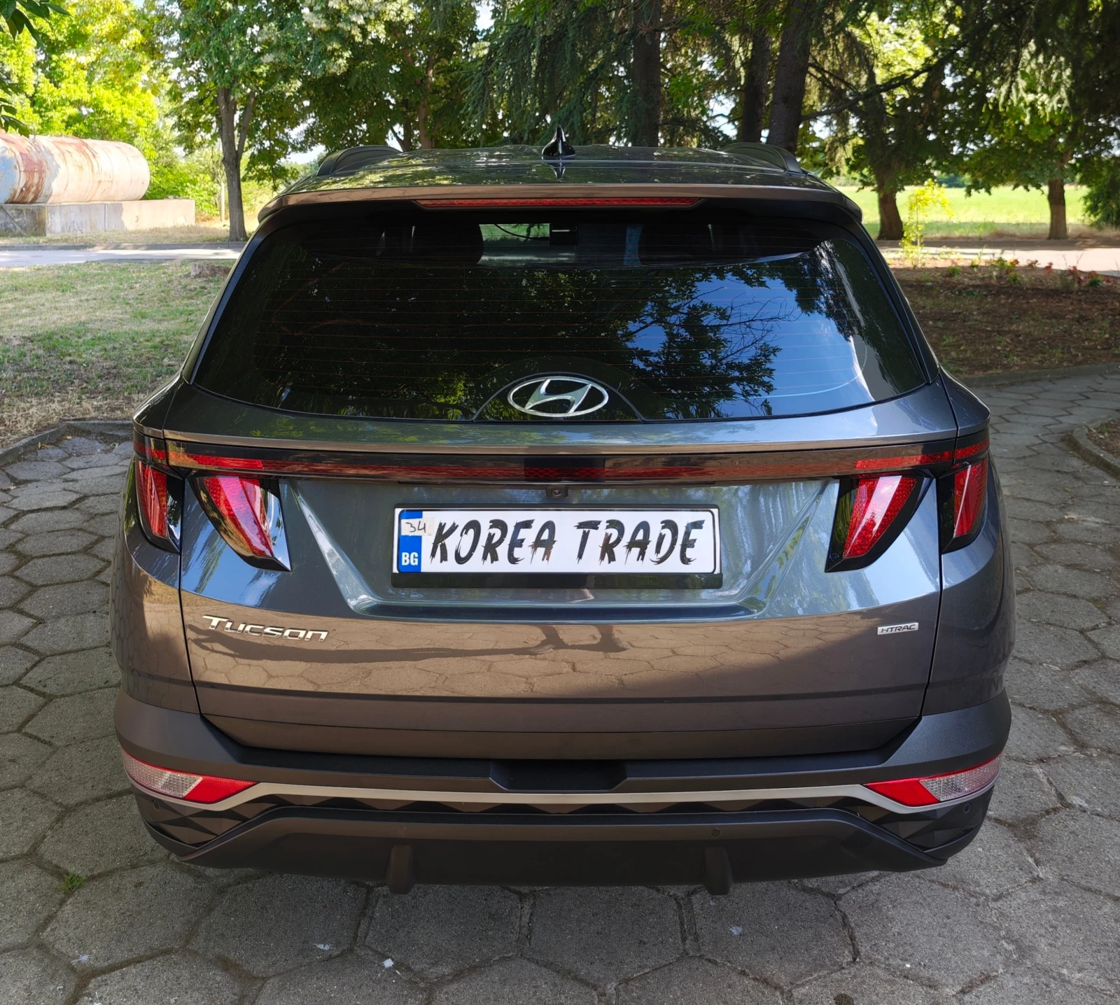 Hyundai Tucson 2.0 CRDI 4x4, снимка 5 - Автомобили и джипове - 54845563