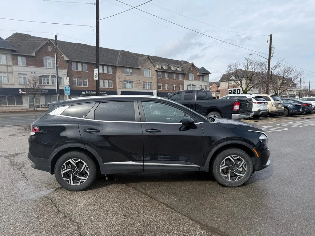 Kia Sportage LX AWD* Distronic, снимка 4 - Автомобили и джипове - 54683459