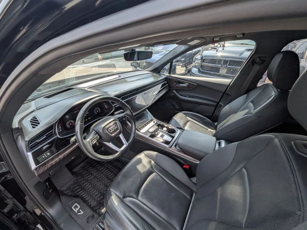 Audi Q7 TECHNIK* MATRIX* S-LINE* ОБДУХ* DISTRONIK* КРАЙНА , снимка 11 - Автомобили и джипове - 54840857