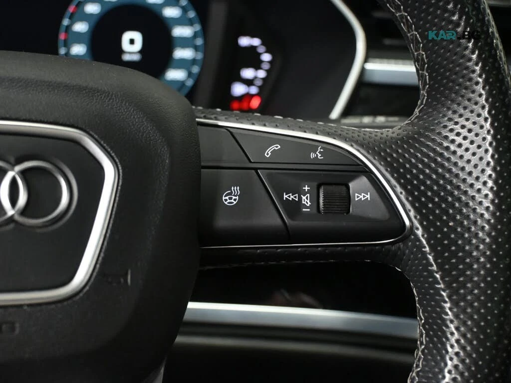Audi Q3 Premium Plus * S Line * АвтоКредит * (ЦЕНА ДО БГ), снимка 9 - Автомобили и джипове - 56038852