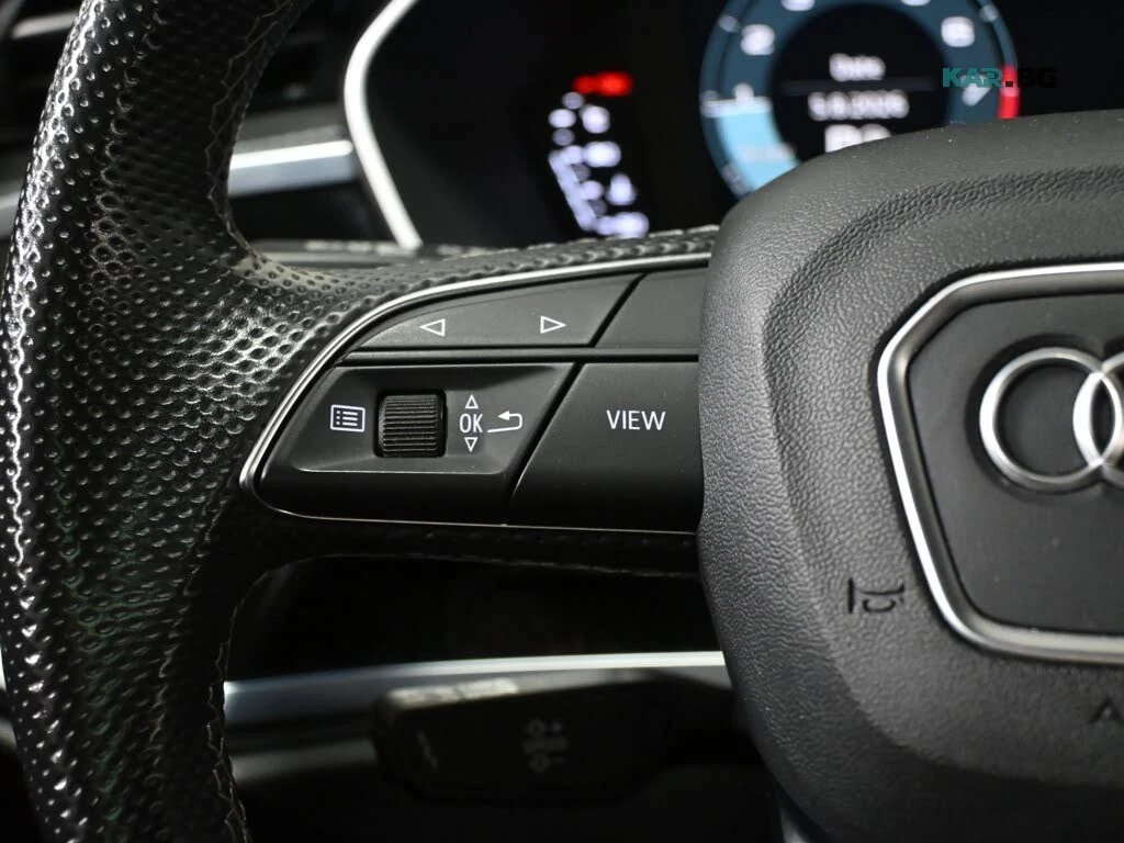 Audi Q3 Premium Plus * S Line * АвтоКредит * (ЦЕНА ДО БГ), снимка 8 - Автомобили и джипове - 56038852