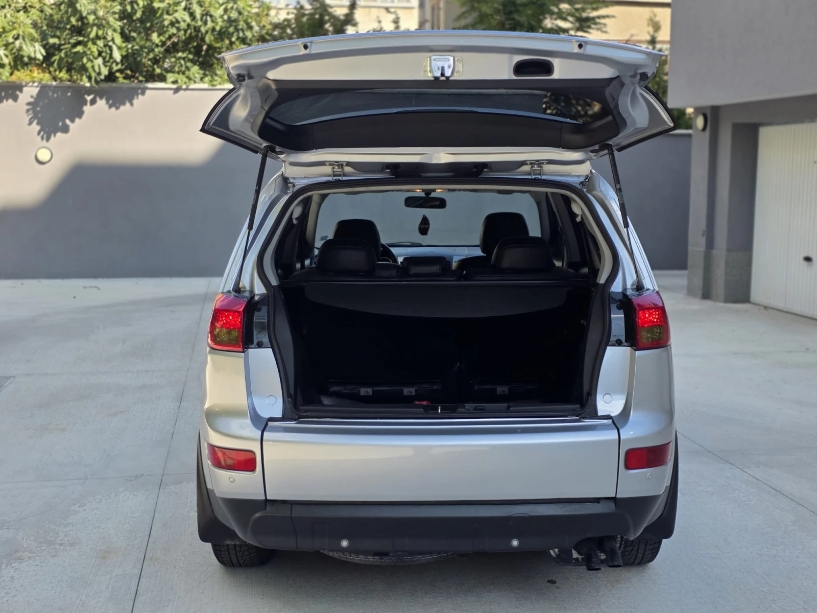 Peugeot 4007 2.2 HDI * 156�.�.* 7 �����* 4�4* NAVI* SWISS*  | Mobile.bg � ����������� 13