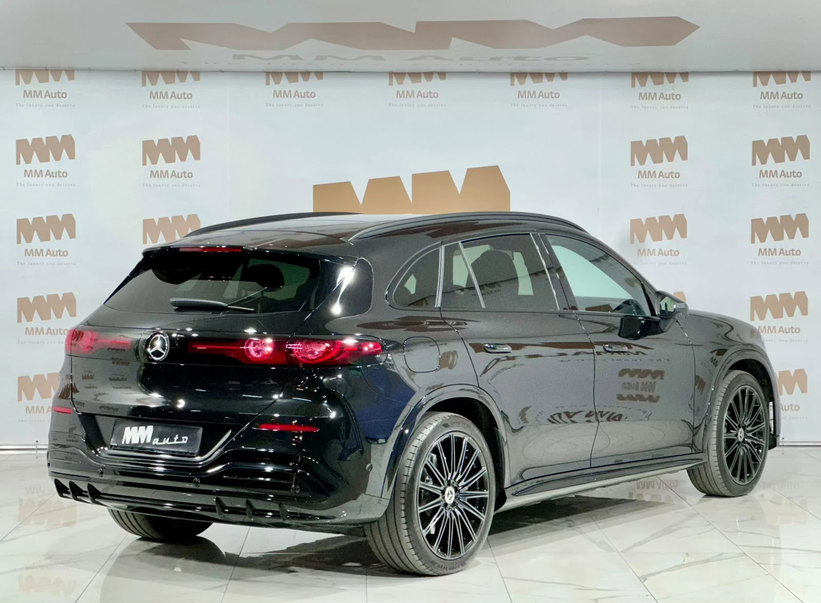 Mercedes-Benz GLC 400 EQ* 4Matic* AMG* Pano* Camera* Display | Mobile.bg � ����������� 2