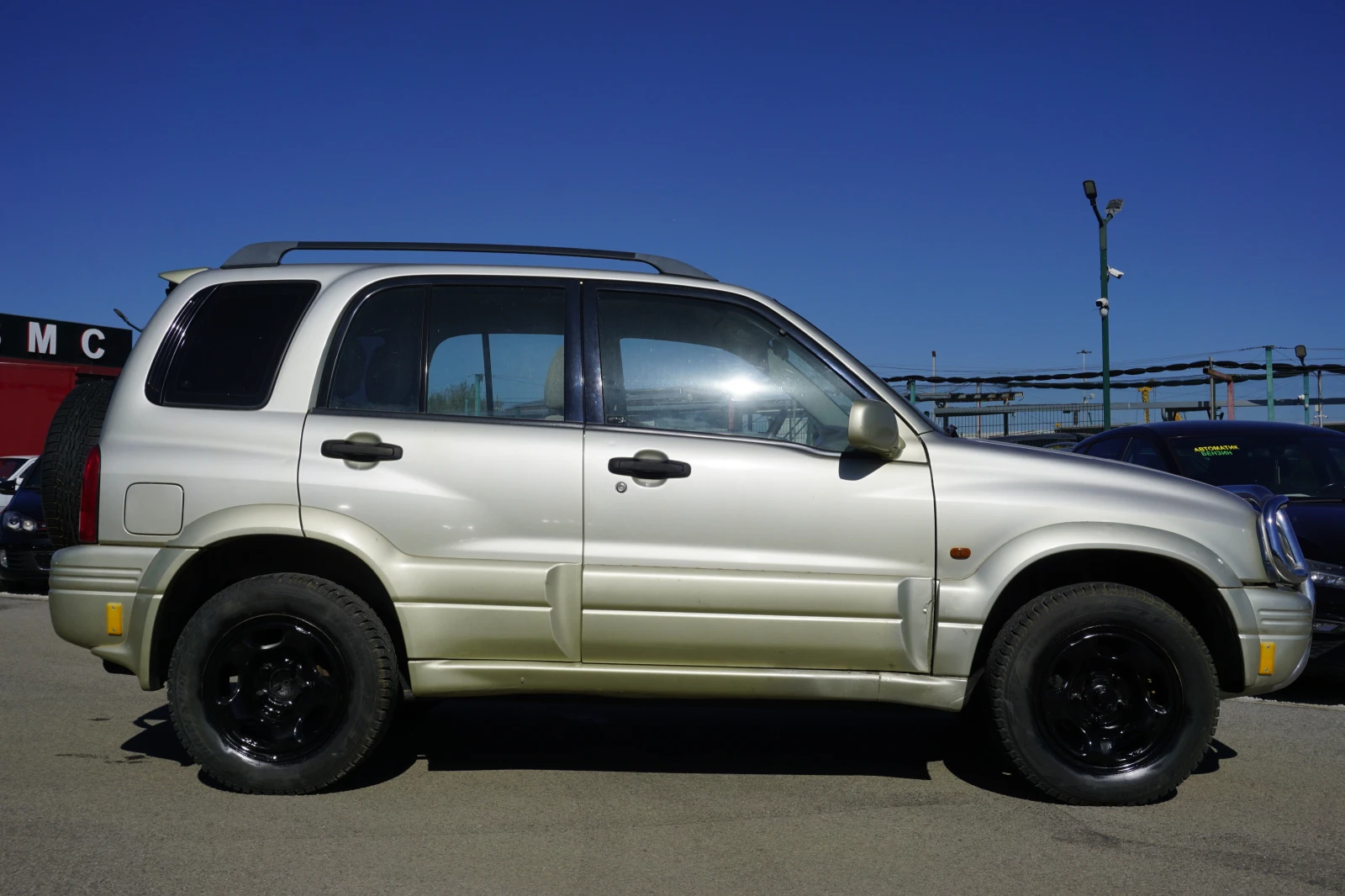 Suzuki Grand vitara 2.5i/4х4/лебедка, снимка 8 - Автомобили и джипове - 56360286