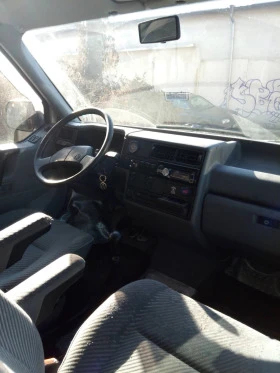 VW Caravelle 2.4 Diesel, снимка 5