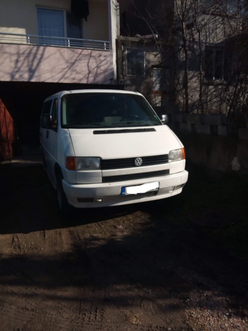 VW Caravelle 2.4 Diesel, снимка 3 - Бусове и автобуси - 47623110