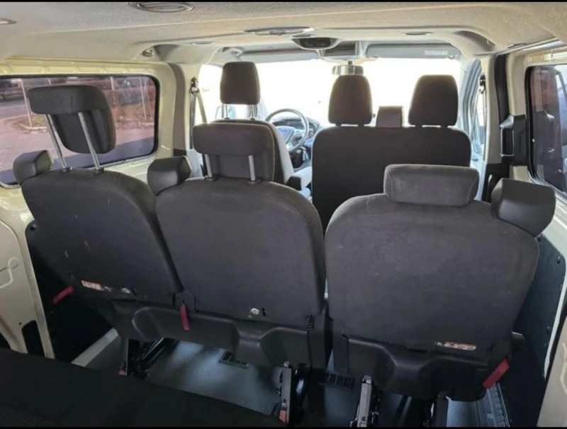 Ford Transit Custom 8+ 1, снимка 10 - Бусове и автобуси - 49424716