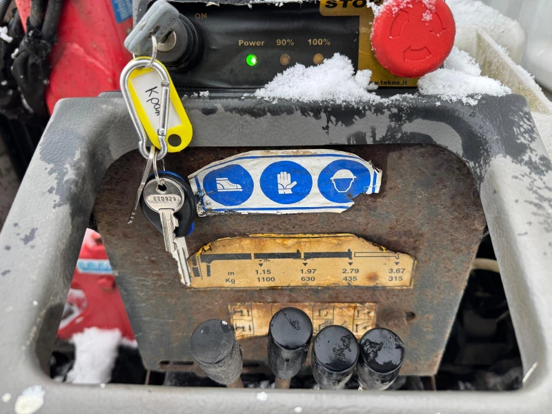 Nissan Capstar 3, 5 тона Самосвал с кран, снимка 5 - Бусове и автобуси - 53089889