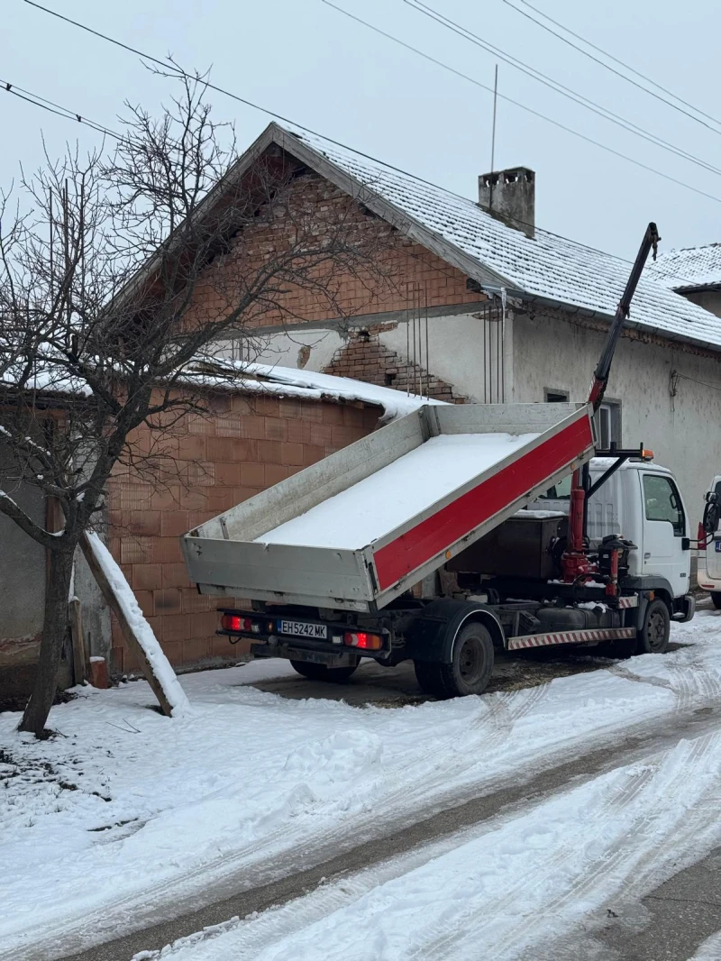 Nissan Capstar 3, 5 тона Самосвал с кран, снимка 2 - Бусове и автобуси - 53089889