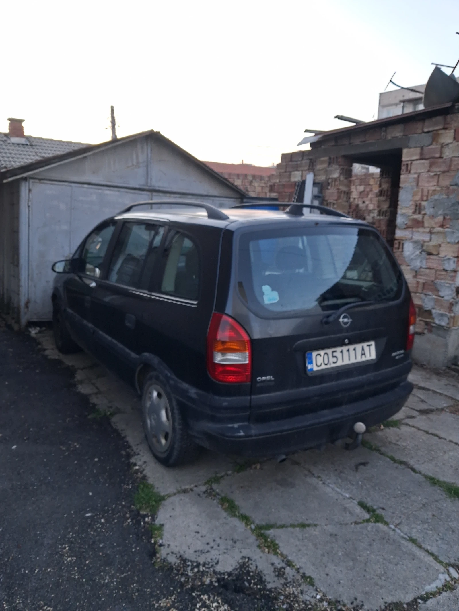 Opel Vivaro 2.0 Cdti, снимка 3 - Бусове и автобуси - 52079822