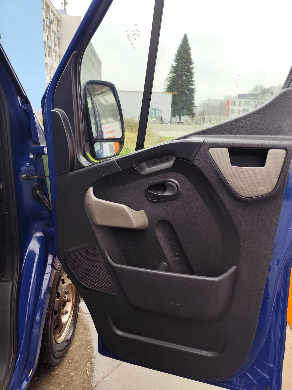 Renault Master L2H2, снимка 11 - Бусове и автобуси - 54059471