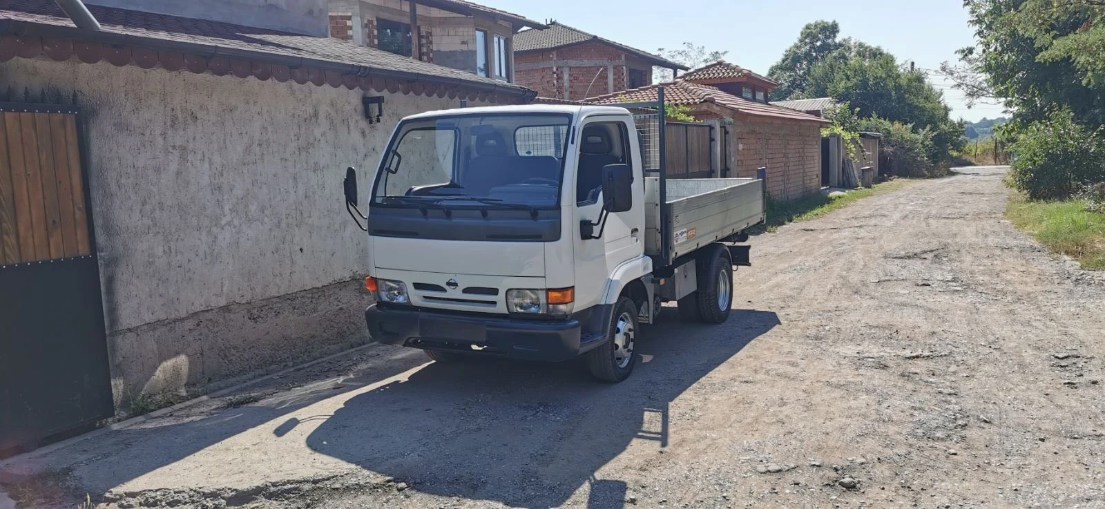 Nissan Kabstar Самосвал | Auto.bg — изображение 1