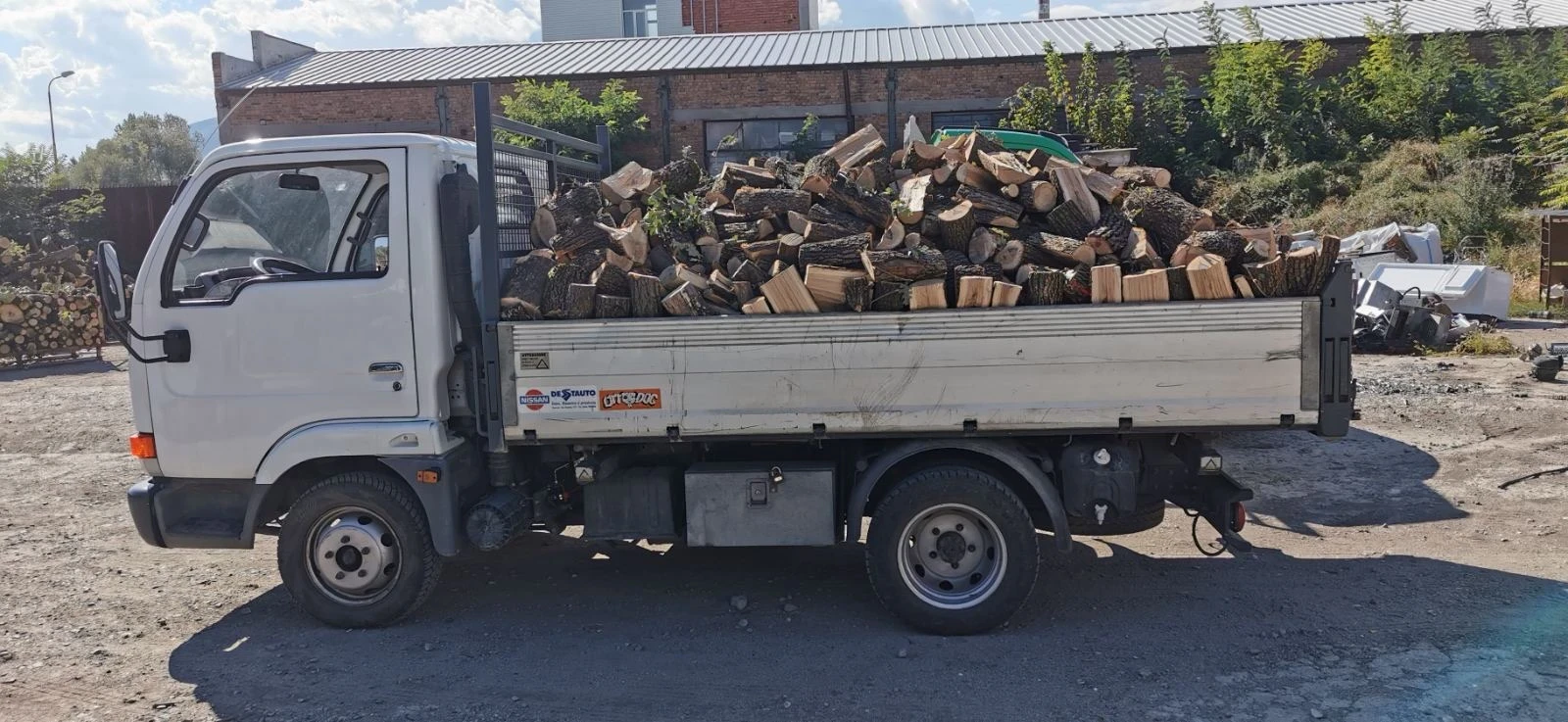 Nissan Kabstar �������� | Mobile.bg � ����������� 3