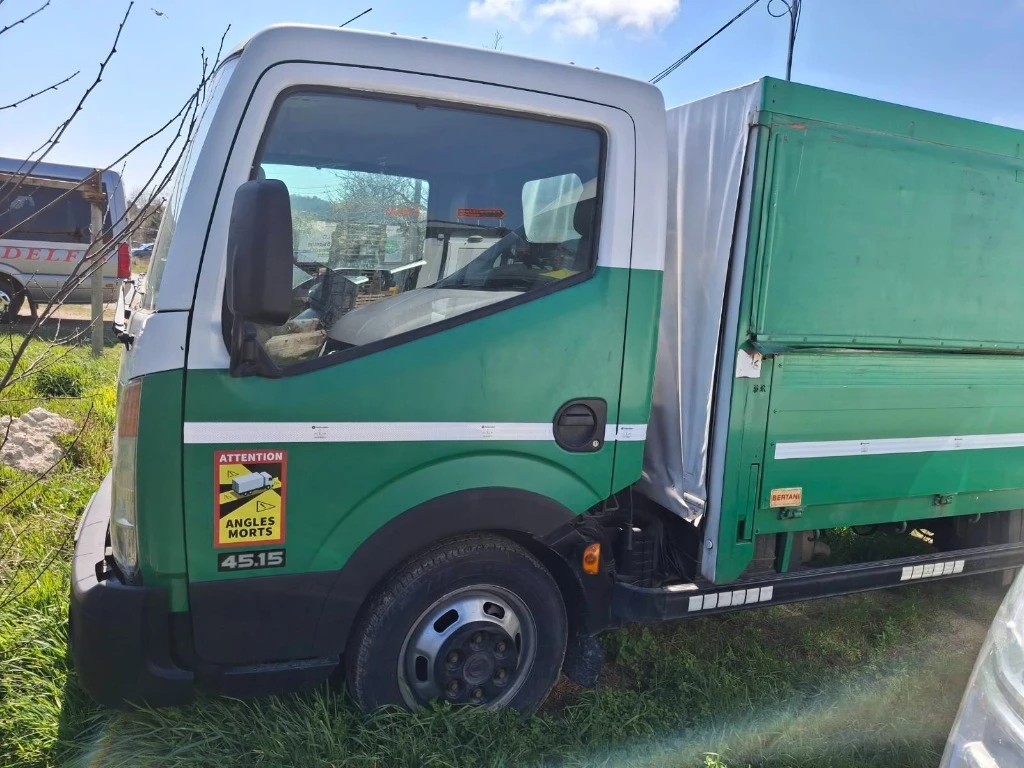 Nissan Kabstar 2953, снимка 3 - Камиони - 55169307